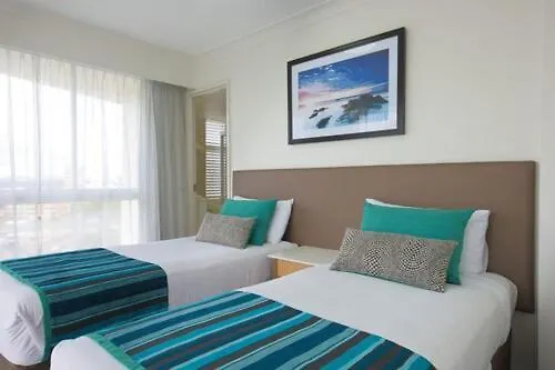 Beachcomber International Resort Gold Coast Hotel